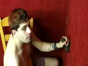 gloryhole hardcore gay et branlettes gays 14