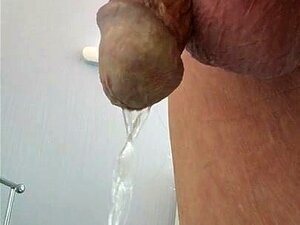 Découvrez les frissons d'un énorme membre britannique en HD