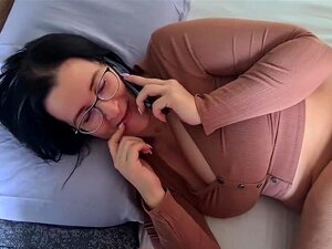 CurvyJules s'est fait baiser au téléphone avec sa meilleure amie