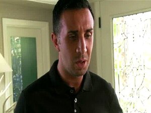 Brazzers - Pornstar prend une bite sur un piano tous les jours