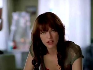 Milla Jovovich parle de sexe avec des hommes