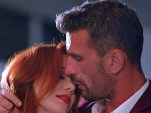 Plus profond. Le premier EXCLUSIF anal de Maitland Ward