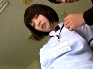 femme mûre amateur avec de gros seins