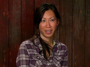 Tia Ling a tourmenté SALOPE. Tia Ling a fait le tour du bloc une ou