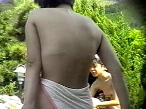 Printemps chaud japonais (Onsen)