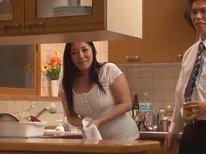 L'incroyable nana japonaise Yuzuki Shiina, Aya Asakura dans le film