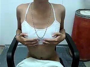 Masturbation anale XXX amateur japonaise par webcam