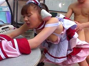 Babe japonaise en costume baisée durement !, Il serait pratiquement