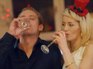 3 meilleures amies commencent la nouvelle année avec un partage de