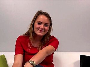 Casting amateur aux seins naturels avec éjaculation