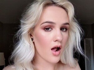 éjacule sur mon visage beau-papa ? haha j.... à moins ?