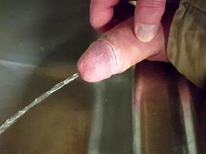 Pisser et jouir, c'est du boulot
