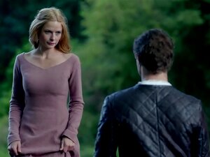 Rebecca Ferguson - La Reine Blanche s1e01