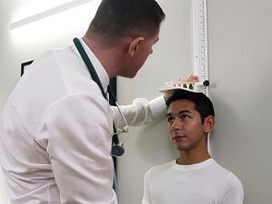 Dr. Wolf's * * * - la bite pénètre le petit minet