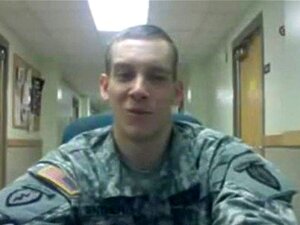 SOLDAT VIA WEBCAM - /gay