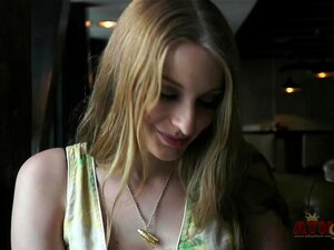 Vidéo ATKGirlfriends : Ela Darling veut que tu ailles avec elle au