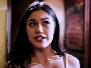 Le beau-père baise agressivement sa belle-fille Kendra Spade !