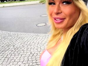 EroCom Date - Une fille allemande ramasse un mec pour une date de sexe