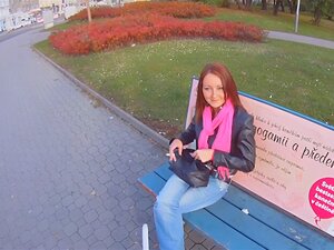 Cette étudiante rousse a affirmé qu'elle était en retard pour les