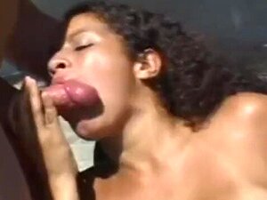 amanda a besoin de deux bites