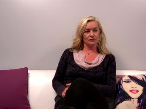 Seins Matures À L'Audition