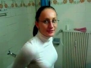 Fille sage devient folle de bite