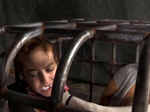 Fouet dur pour une beauté douce