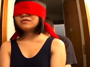 Plongez dans l'univers envoûtant des femmes japonaises aux yeux