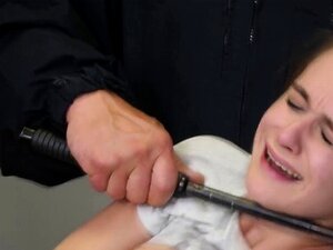 NOUVEAU site porno russe sur les flics montre la réalité des putes