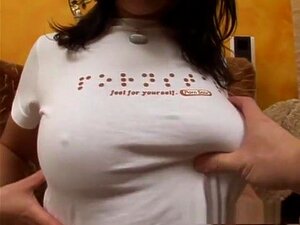 La pornstar exotique Violet Marcelle dans le clip le plus chaud sur le