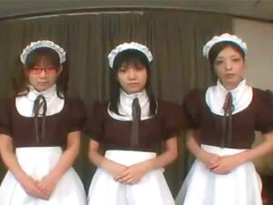 Sous-titré POV Japon topless maids massage des pieds plan à quatre