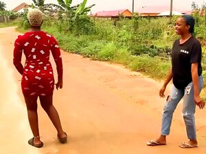 Lesbiennes africaines aux gros seins amateurs danse fraîche et Trisha
