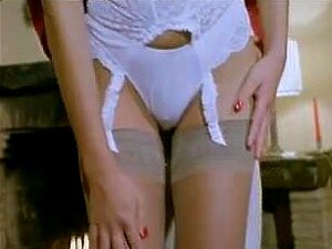 MILF chaude se fait baiser par une grosse bite