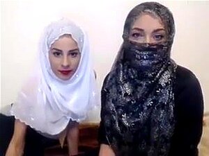 lesbiennes foulard