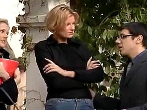 2 miels aux cheveux dorés partagent une grosse bite, 2 exquises