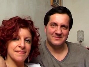 Découvrez le plaisir ultime alors que cette rouquine incendiaire aux