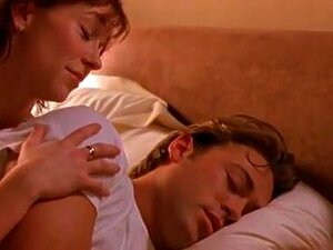 Jennifer Love Hewitt dans If Only (2004). Jennifer Love Hewitt et Paul