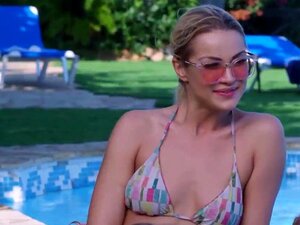 Intimate.com - Hawt Anastasia Brokelyn trait le capitaine BBC sur le