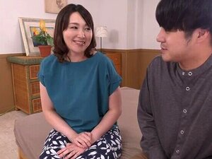 Première femme mariée abattue, encore une fois. Asako Kotori