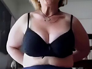 FILLES ÉTONNANTES SUR LA CAMÉRA WEB 6