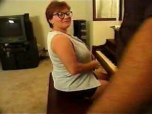 Mamie très sexy,