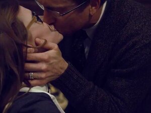 Regardez l'écolière Alaina Dawson maintenant ! - Anal, Gata, Babe