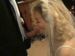 Ici, j'éjacule la mariée que je