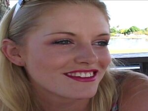 La belle amateur Estelle se fait baiser par le BBC !!
