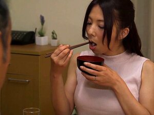 Le patron de mon mari m'a baisée. Le patron de mon mari m'a baisée