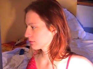 Natascha ouvre la bouche pour la première fois pour un sperme