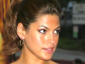 Eva Mendes sans capote