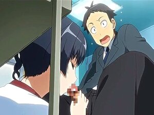 Une fille hentai suce et se fait baiser à l'université