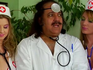 La pornstar fabuleuse Eva Angelina dans les meilleurs gros seins,