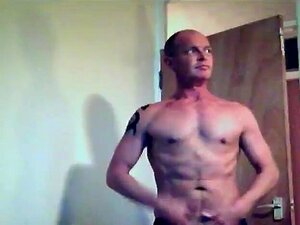 Je me suis foutue à poil devant la cam pour un pote